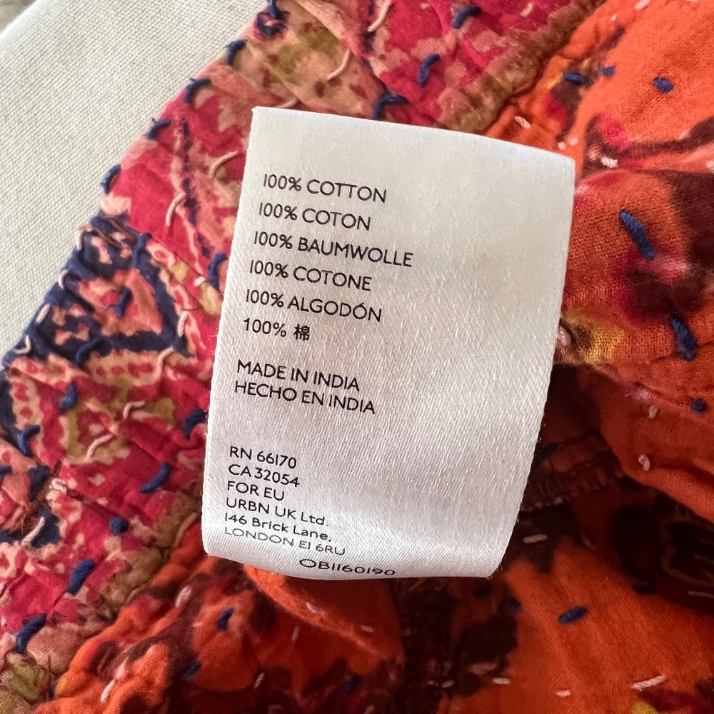 FREE PEOPLE Dakota Skies Stitched Kantha Shorts - S - Picture 8 of 12